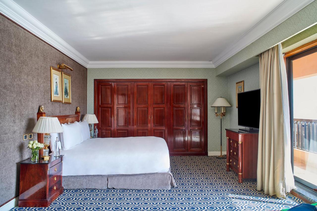 Presidential Suite River View with Lounge Access